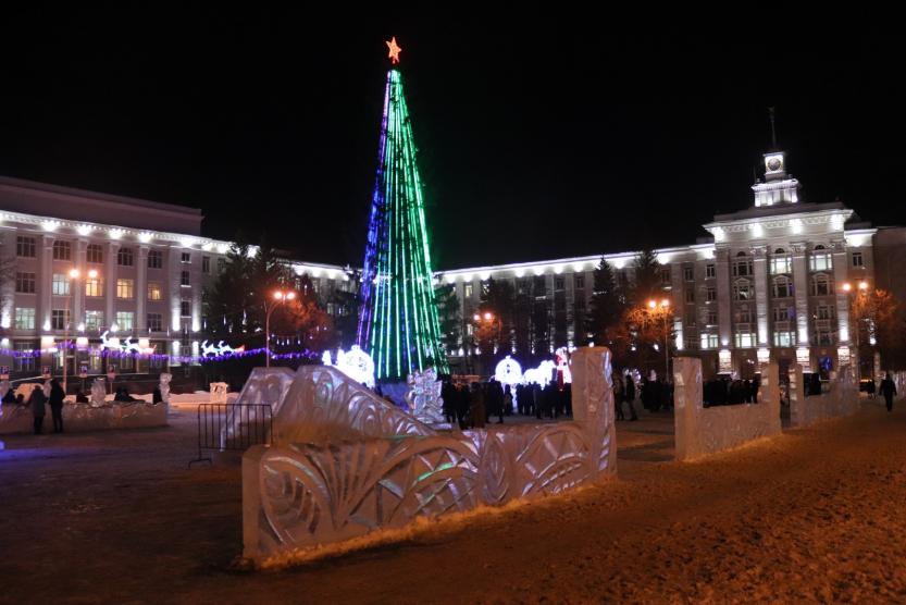 Уфа кировский. Ледовый городок Кировский район. Кировский район Уфа. Ледовый городок Кировский район Уфа. Ледовый городок конгресс Холл.