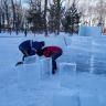 В парке Демского района началось строительство главного ледового городка