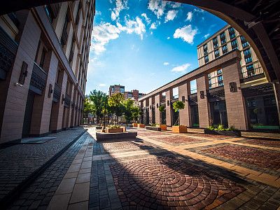 ЖК Аристократ возле парка Якутова в Уфе. Фото: Данил Ивлев, 2020